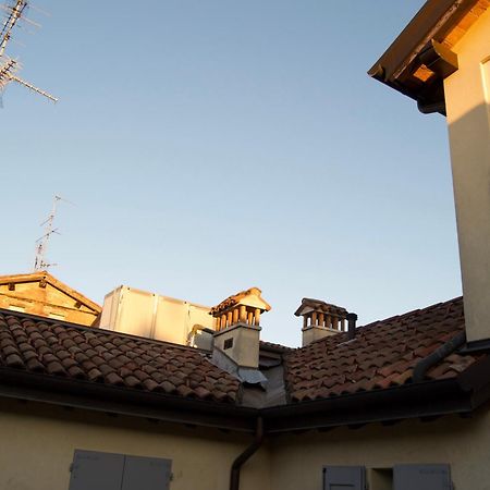 Casa Viola, Deliziosa Mansarda In Centro Storico Apartment Modena Exterior foto