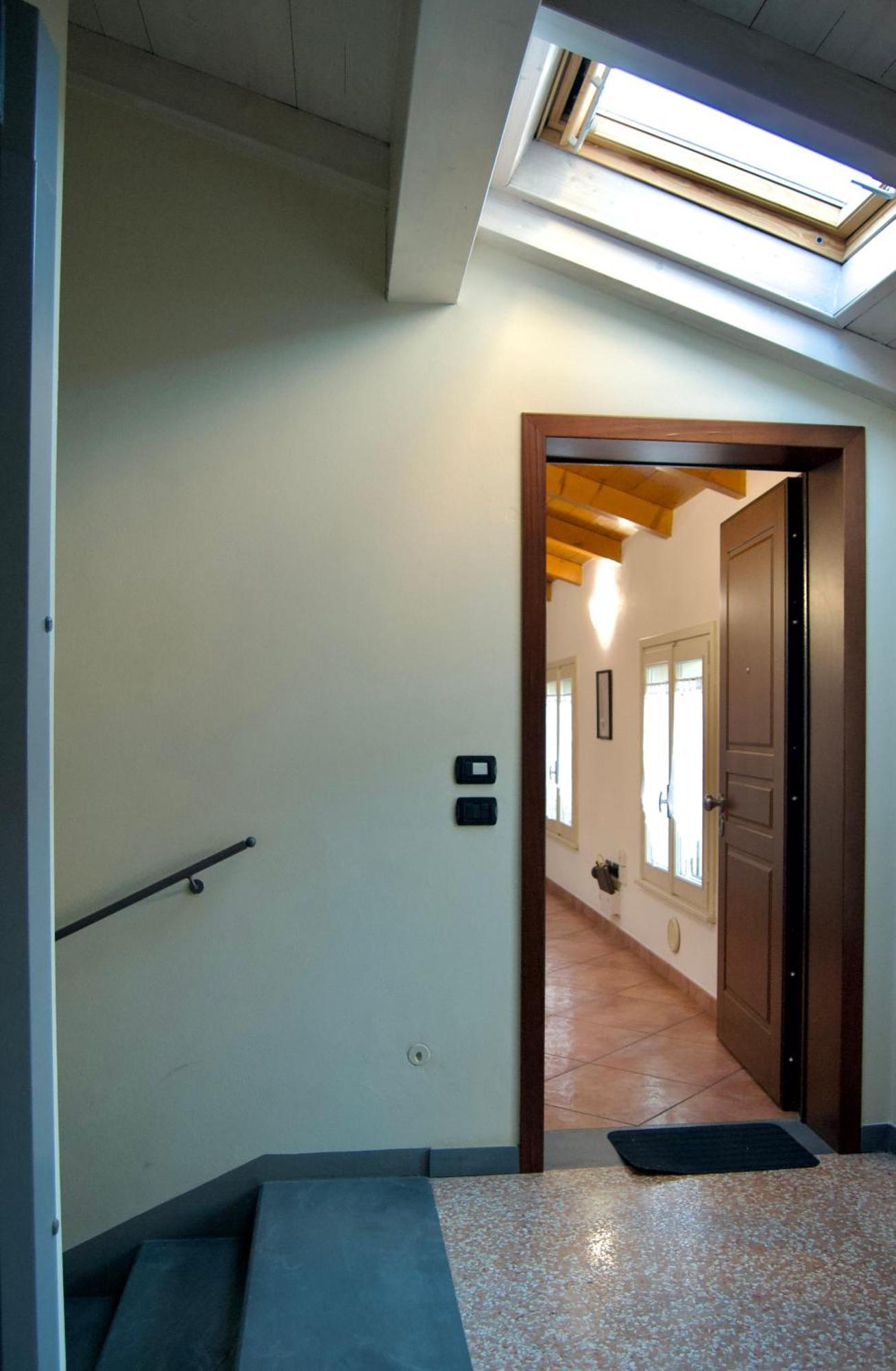 Casa Viola, Deliziosa Mansarda In Centro Storico Apartment Modena Exterior foto